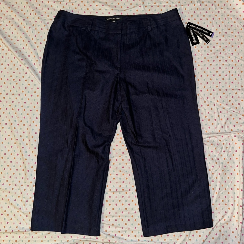 Briggs Navy Blue Pinstripe Cropped Pants - 18W NWT Easy Care